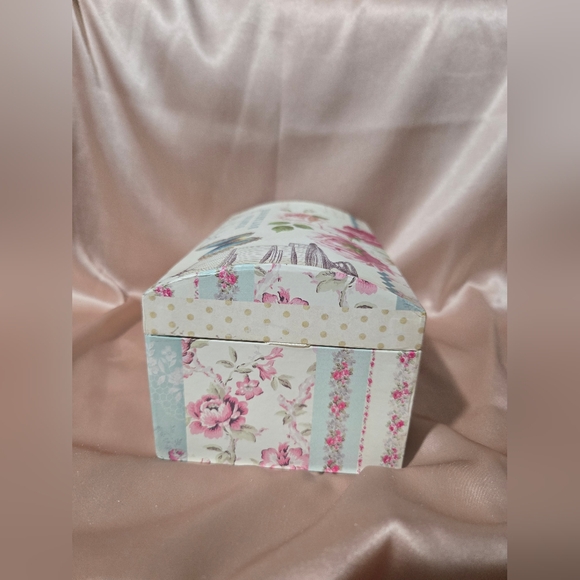 Paula Scaletta Floral Jewelry Box with Mirror - Picture 4 of 9